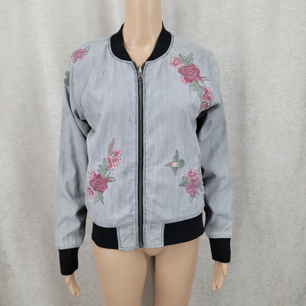 Billy T Floral Embroidered Gray Bomber Jacket Reversible Black Satin